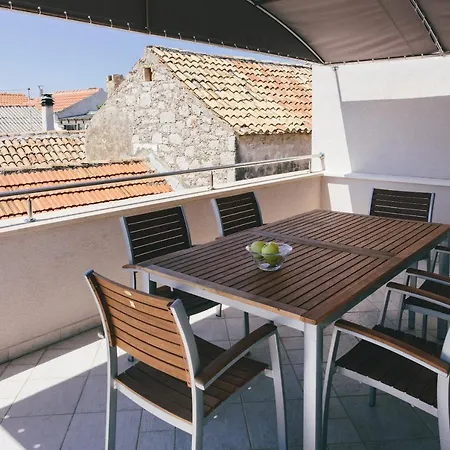 Appartement Superb Main Square Betina (Sibenik-Knin)