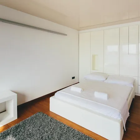 Superb Main Square * Betina (Sibenik-Knin)