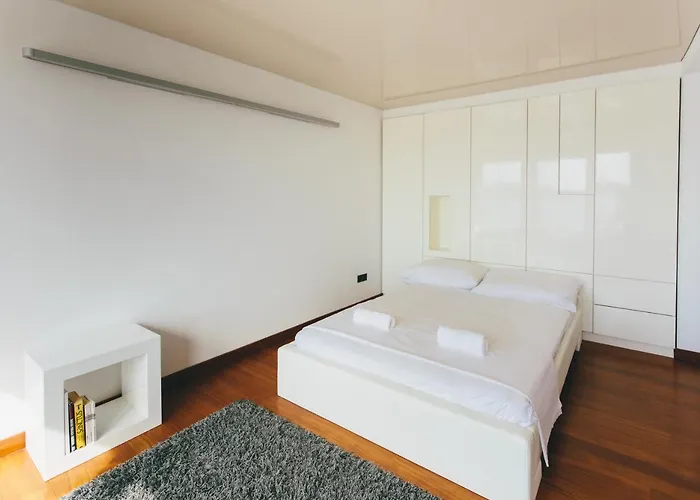 Superb Main Square * Betina (Sibenik-Knin)